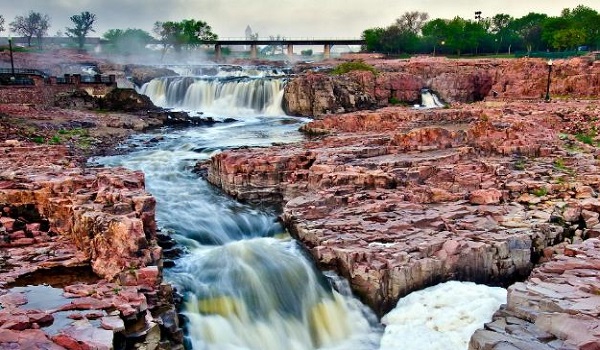 Sioux Sioux Falls to Minneapolis
